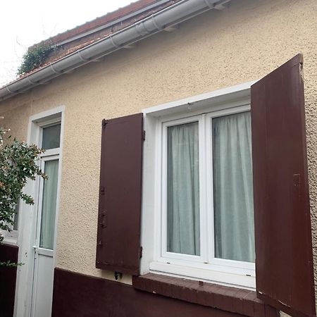 Appartement Cosy Tout Equipe โคล็อมบ์ ภายนอก รูปภาพ